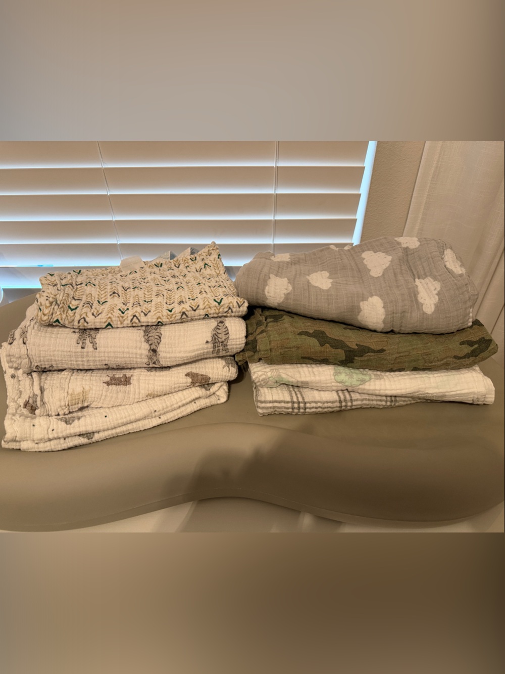 8 Soft Cotton Muslin Baby Blankets/swaddles - assorted prints and colors